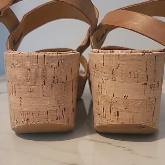 Kork-Ease Austin Tan Leather Platform Wedge Sandals Wmn's 10 Comfy Casual Summer - Picture 8 of 12
